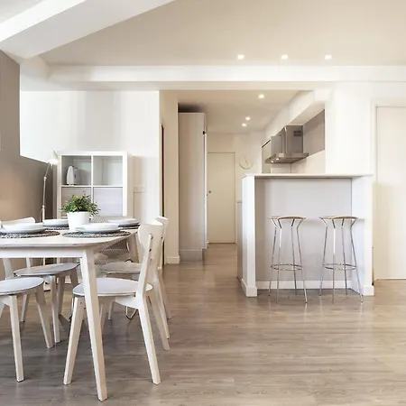 Always Easy - Luna Apartment